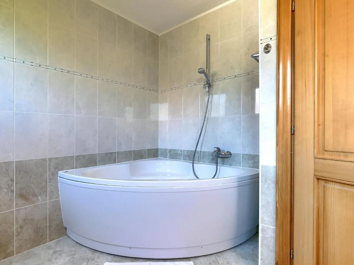 Holiday Home Villa Anamaria By Interhome Plovanija