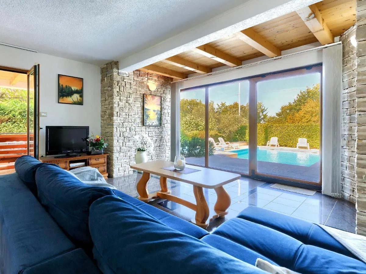 Holiday Home Villa Anamaria By Interhome Plovanija