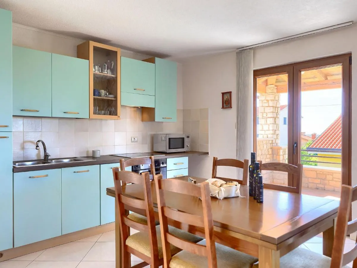 Holiday Home Villa Anamaria By Interhome Plovanija